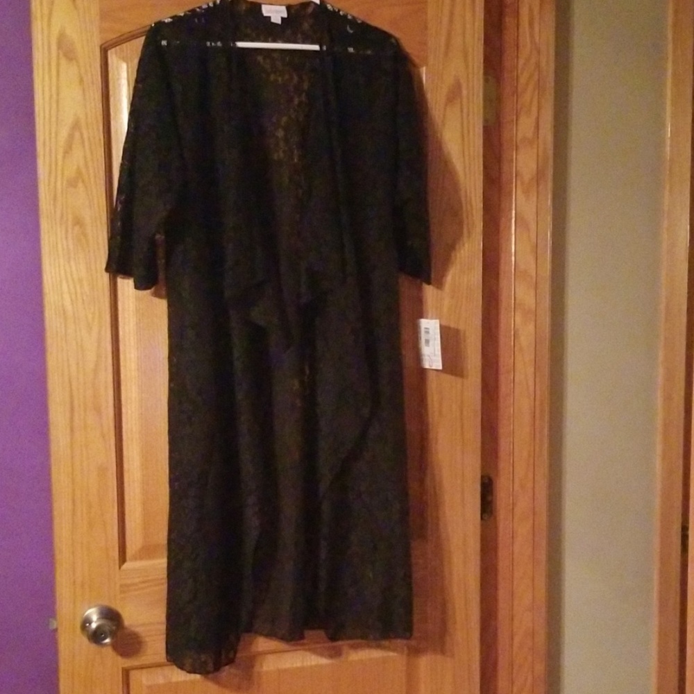 Lularoe Small Shirley